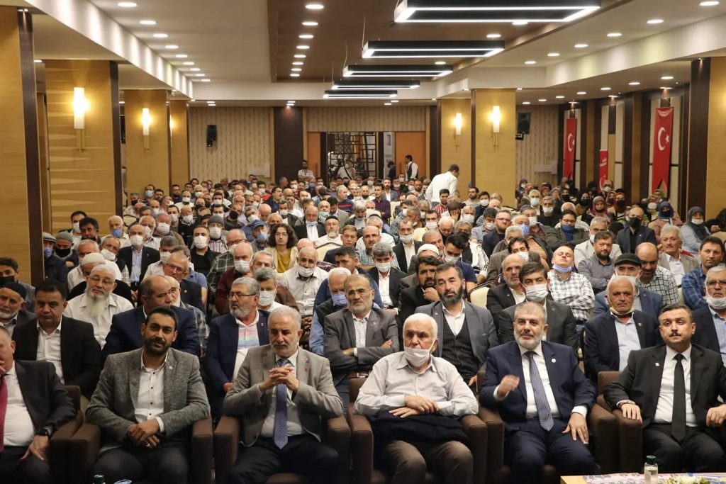 Tongüç: “İşi Ehline Vereceksiniz!”